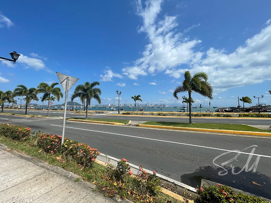 Things to Do in Panama City, Panama: Amador Causeway